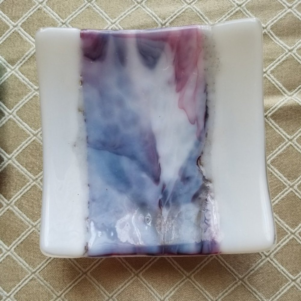 Handmade art glass plate - medium